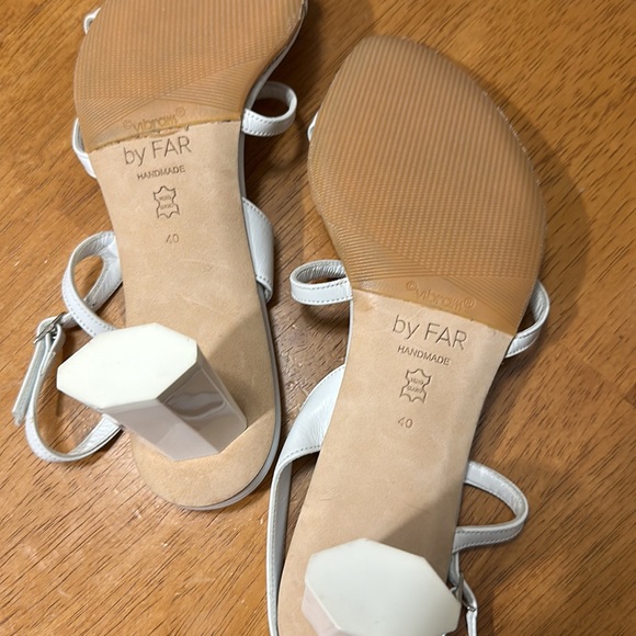 Brand New by FAR Brigette Optic White Leather Sandals - Picture 5 of 5
